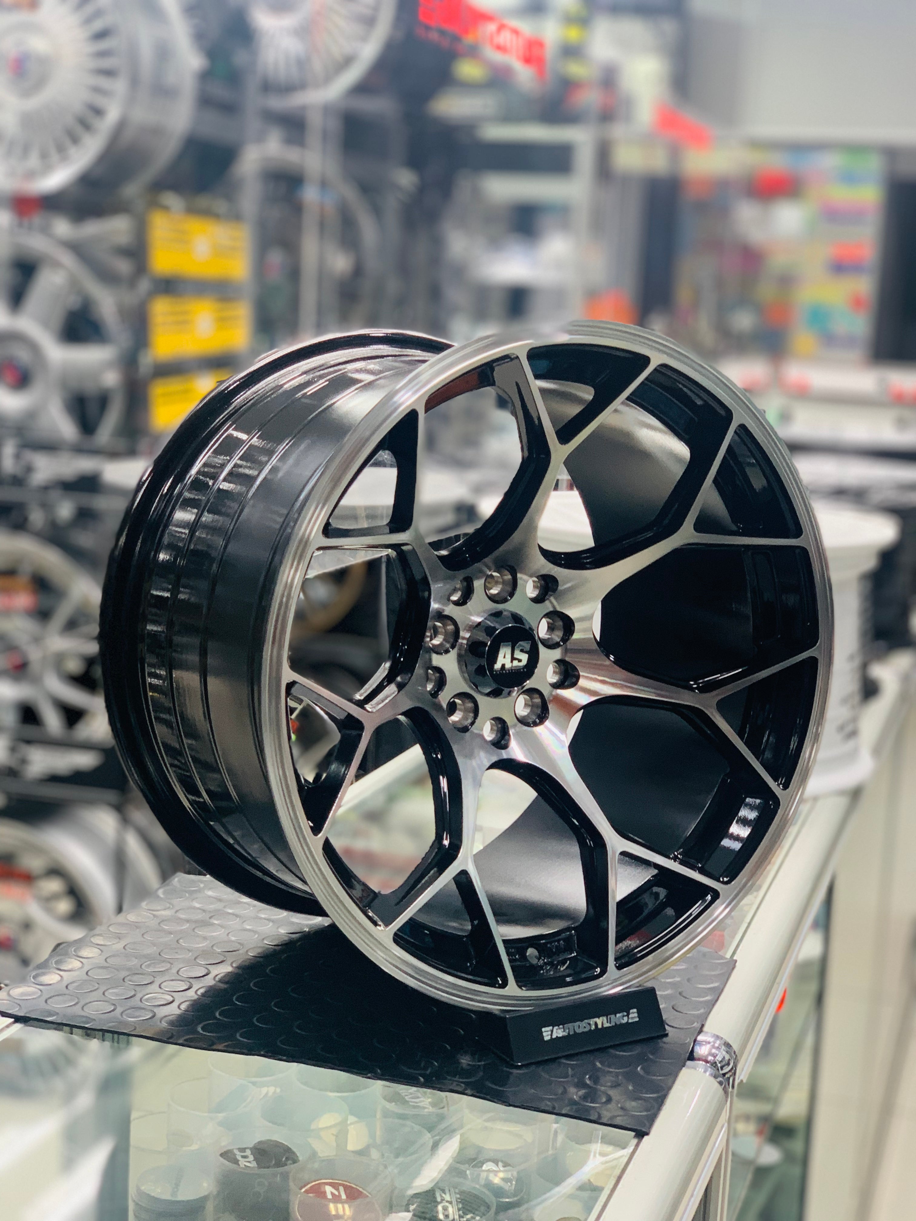 17” AS 28 XXR