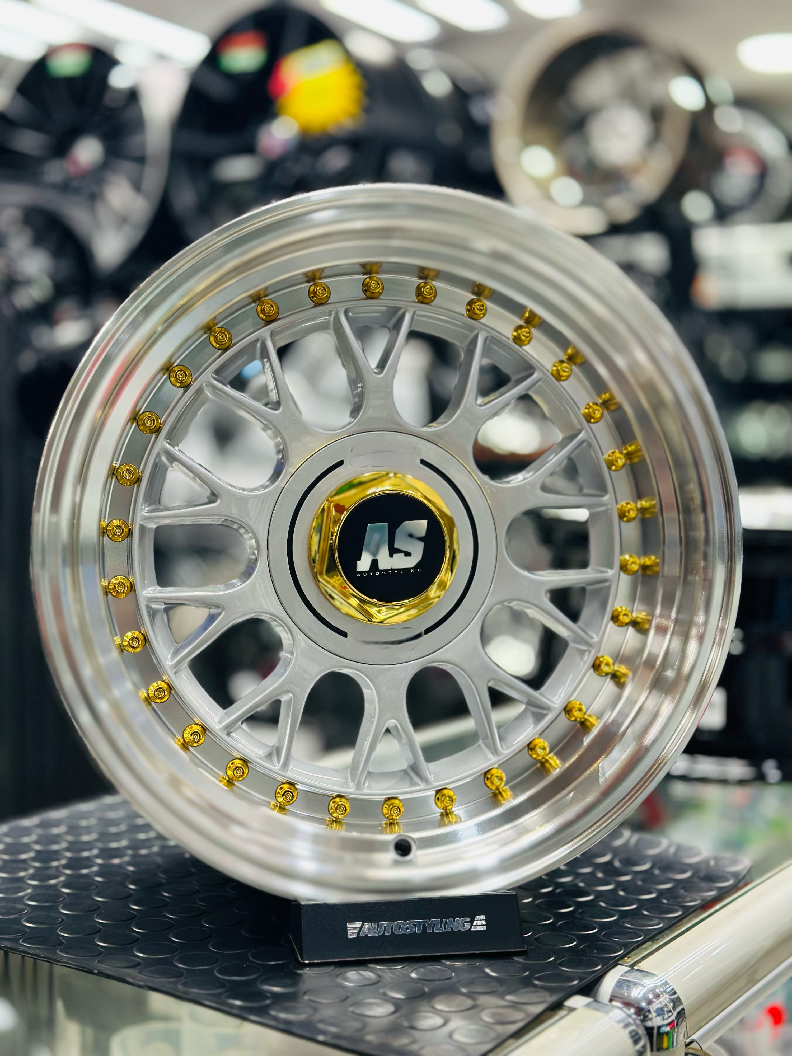 15” AS 5031 - BBS STYLE WHEELS hi