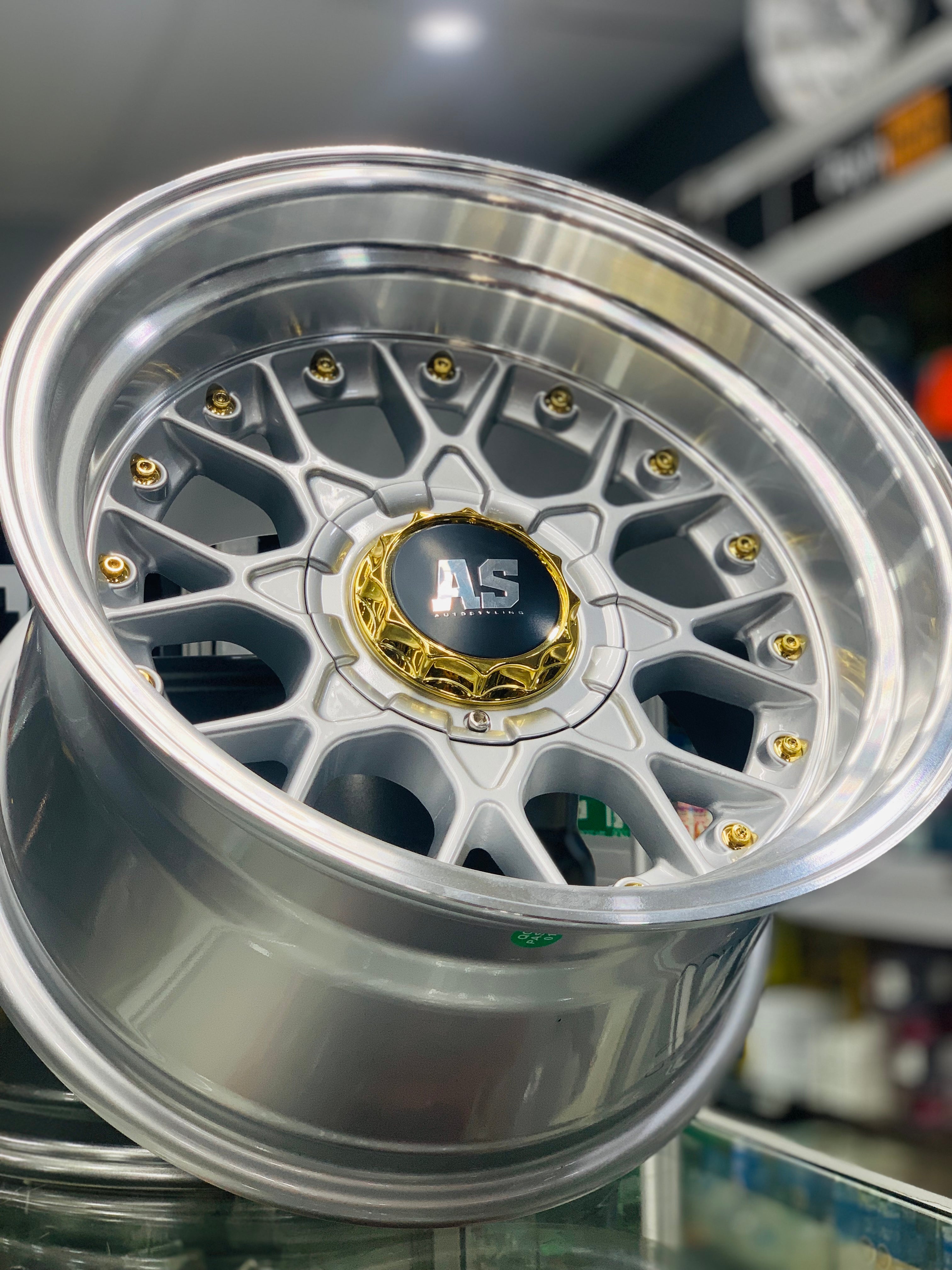 15'' AS- RC2 SILVER, GOLD STUDS  4/100 4/114