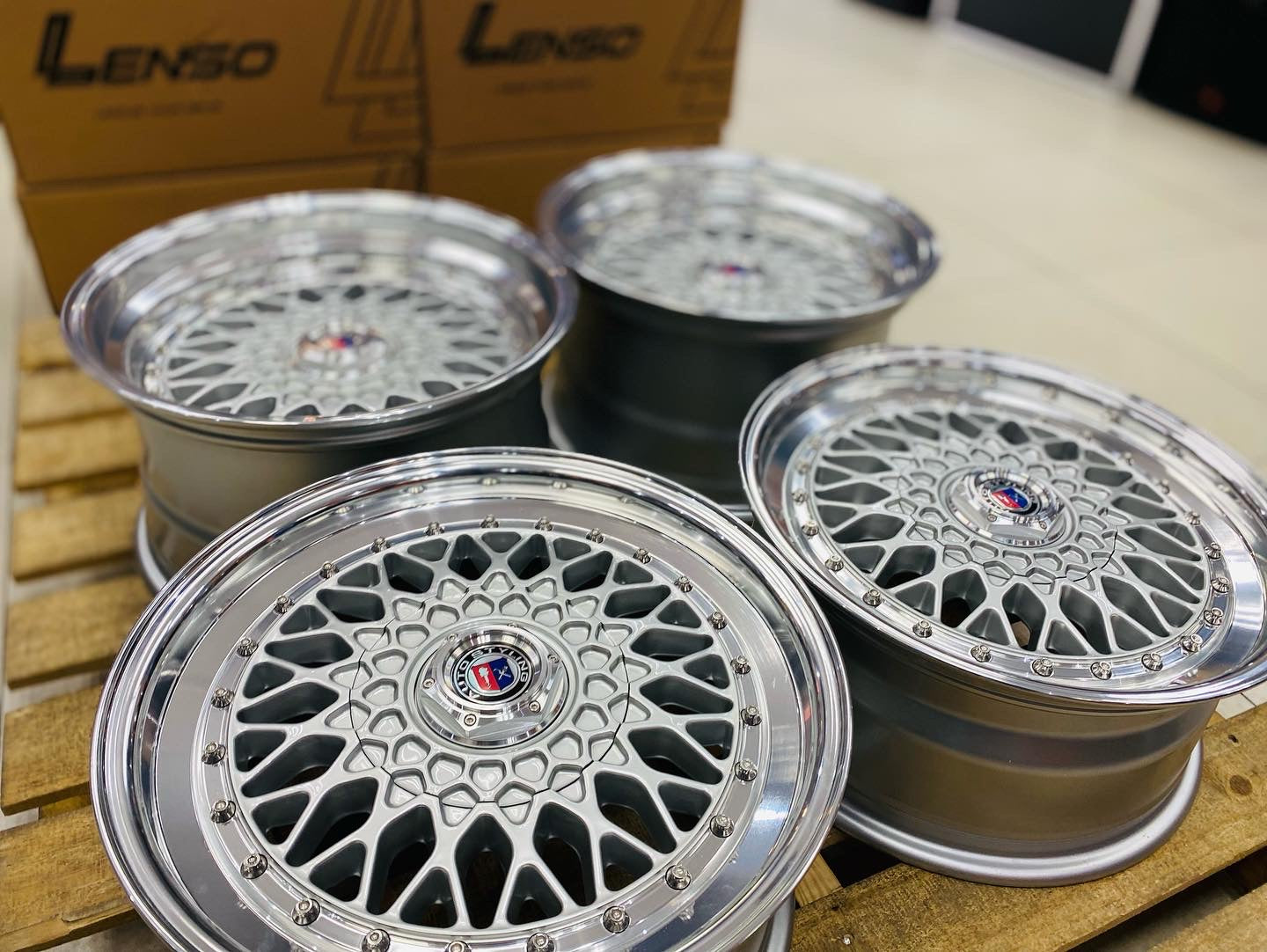 16” AS-LENSO BSX demo set