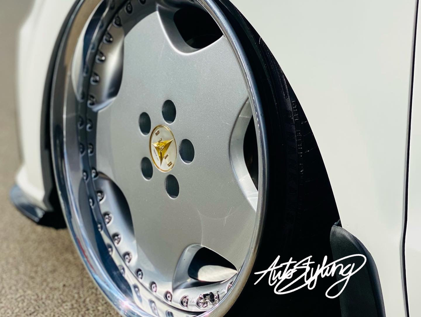 17” WORK RYVER 3 pce split wheels 4x100 pcd