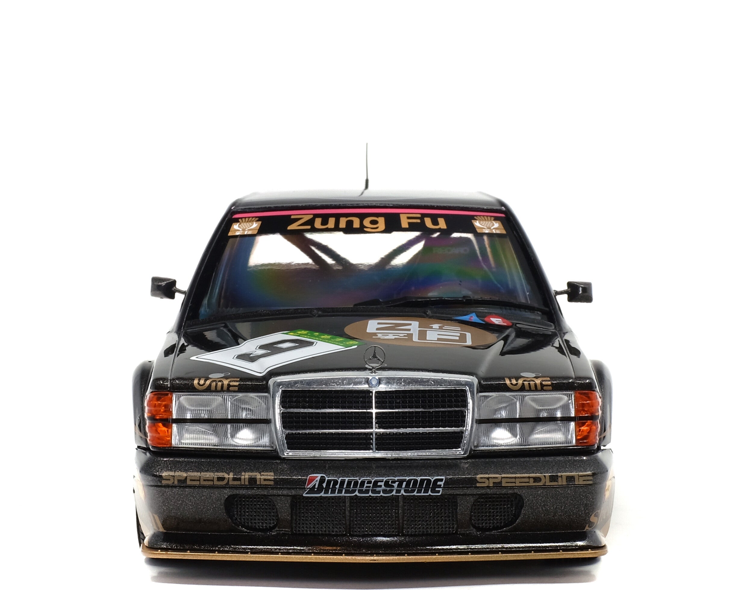 SOLIDO 1:18 SCALE MODEL CAR MERCEDES 190E EVO2 DTM - GP MACAU