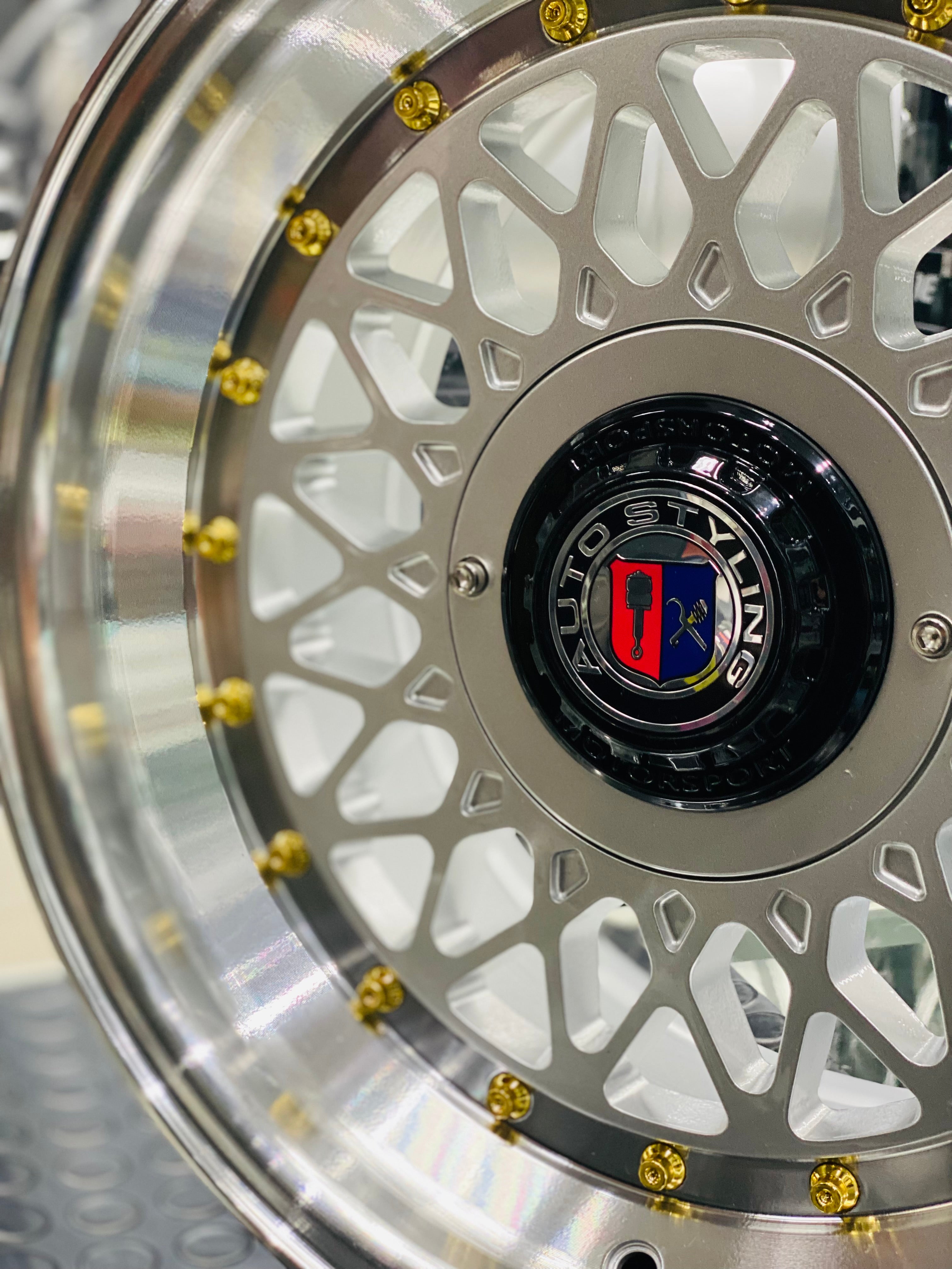 15” AS-P/MESH 4/100 4/108 SILVER GOLD STUD