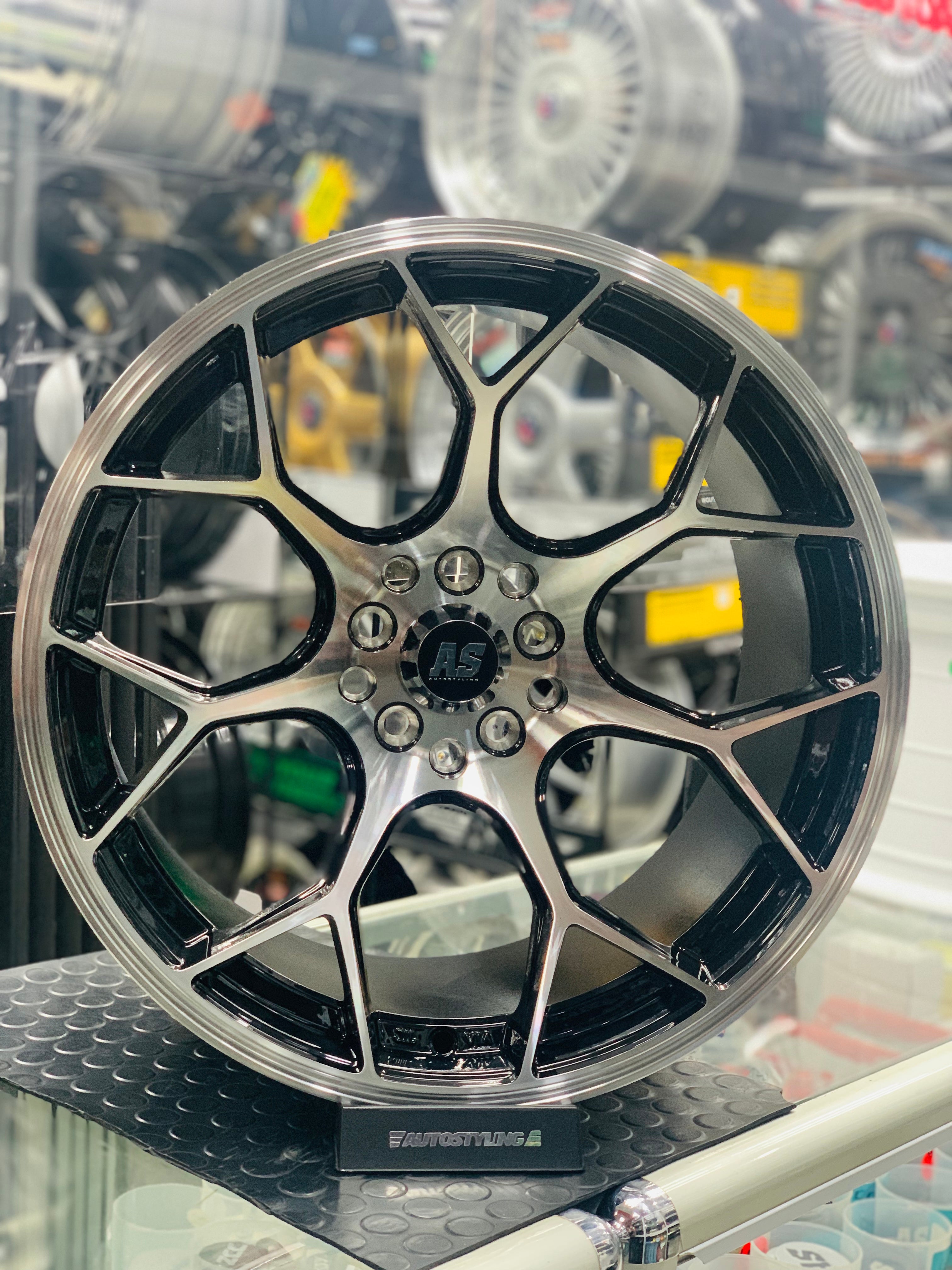 17” AS 28 XXR