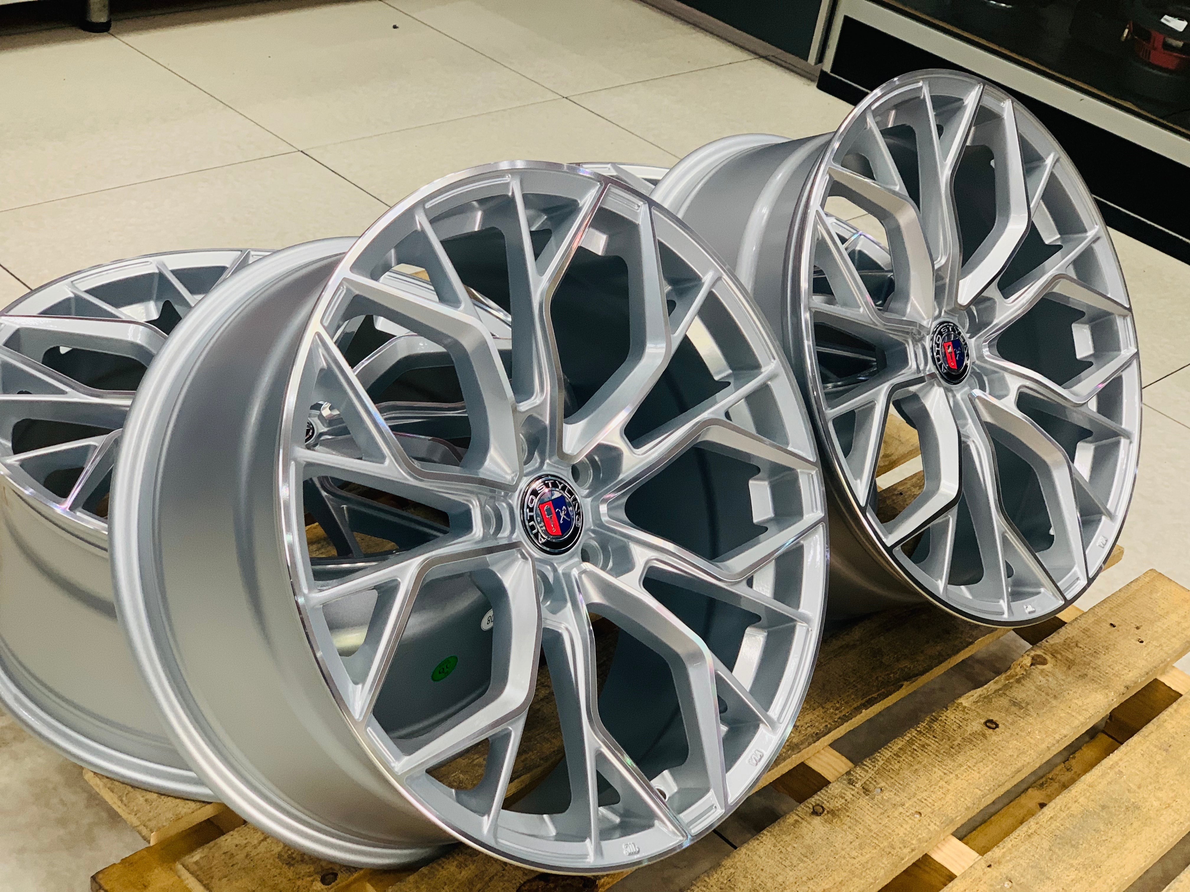 19” AS-VT60  5X112 SILVER WHEELS