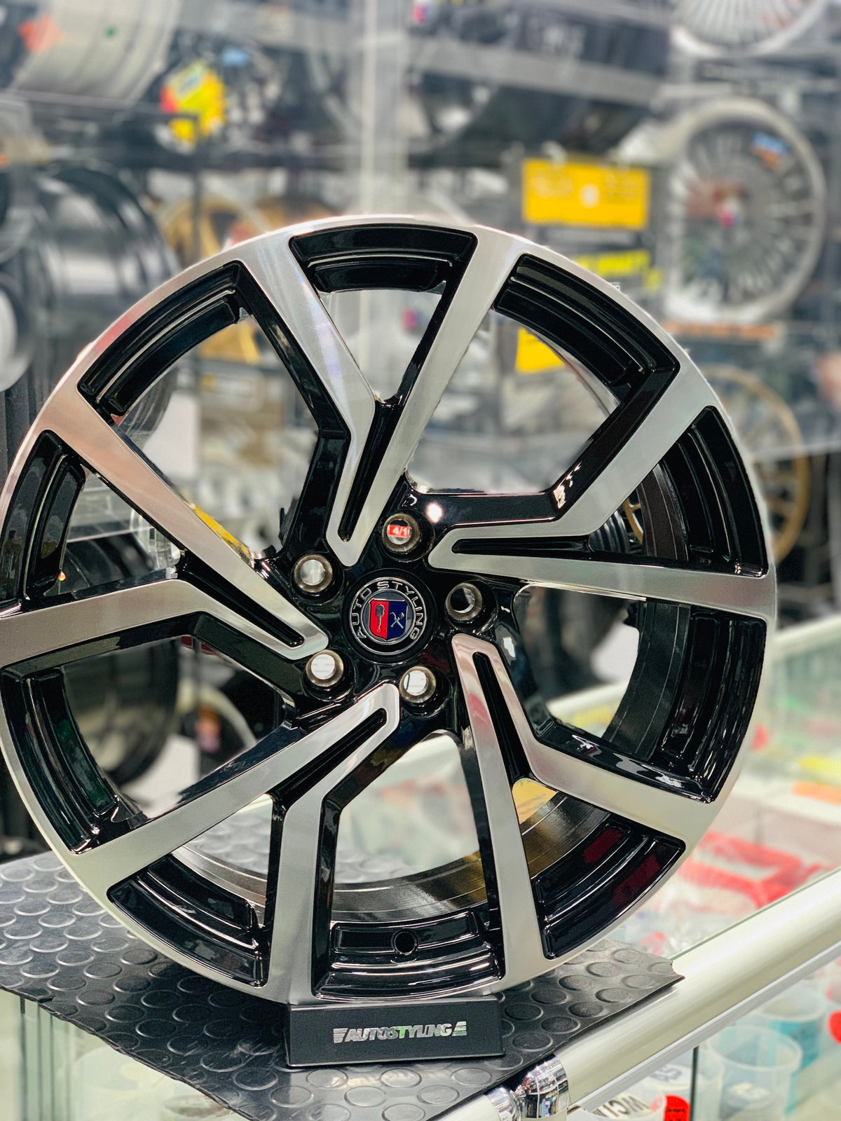 17” V-DUB 901 CSPORT