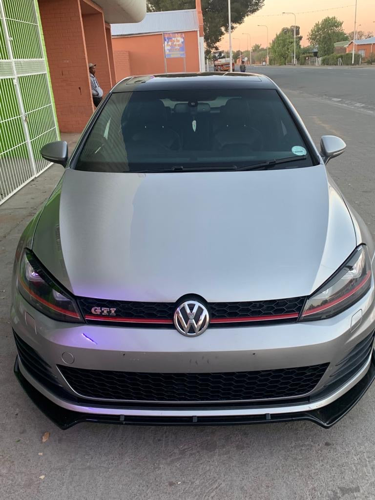 VW Golf 7R/7GTI/7GTD/Polo7GTi Schwarz Spiegelkappen - willis-autoteile