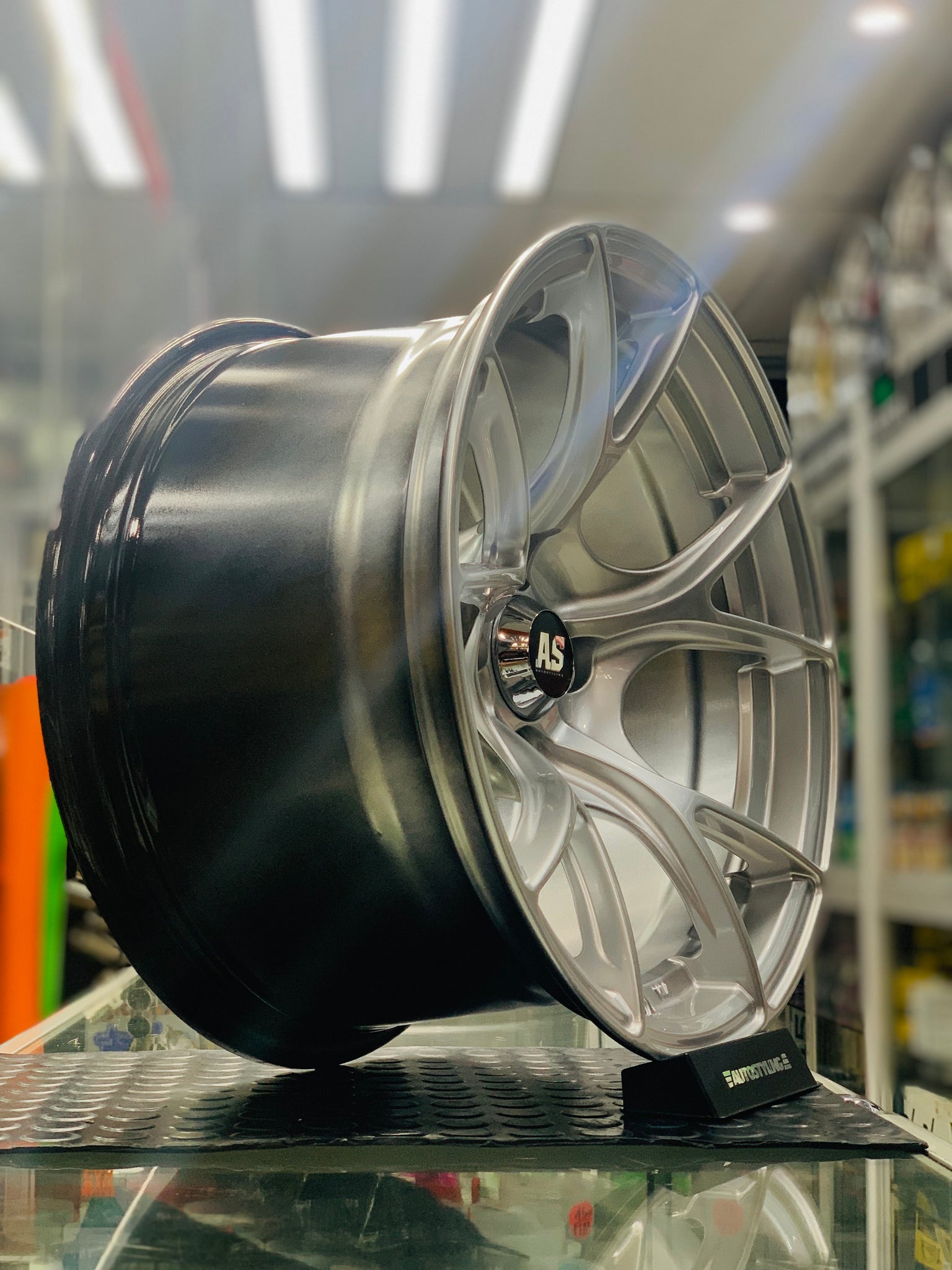 15” AS26 CONCAVE VX1 wheels