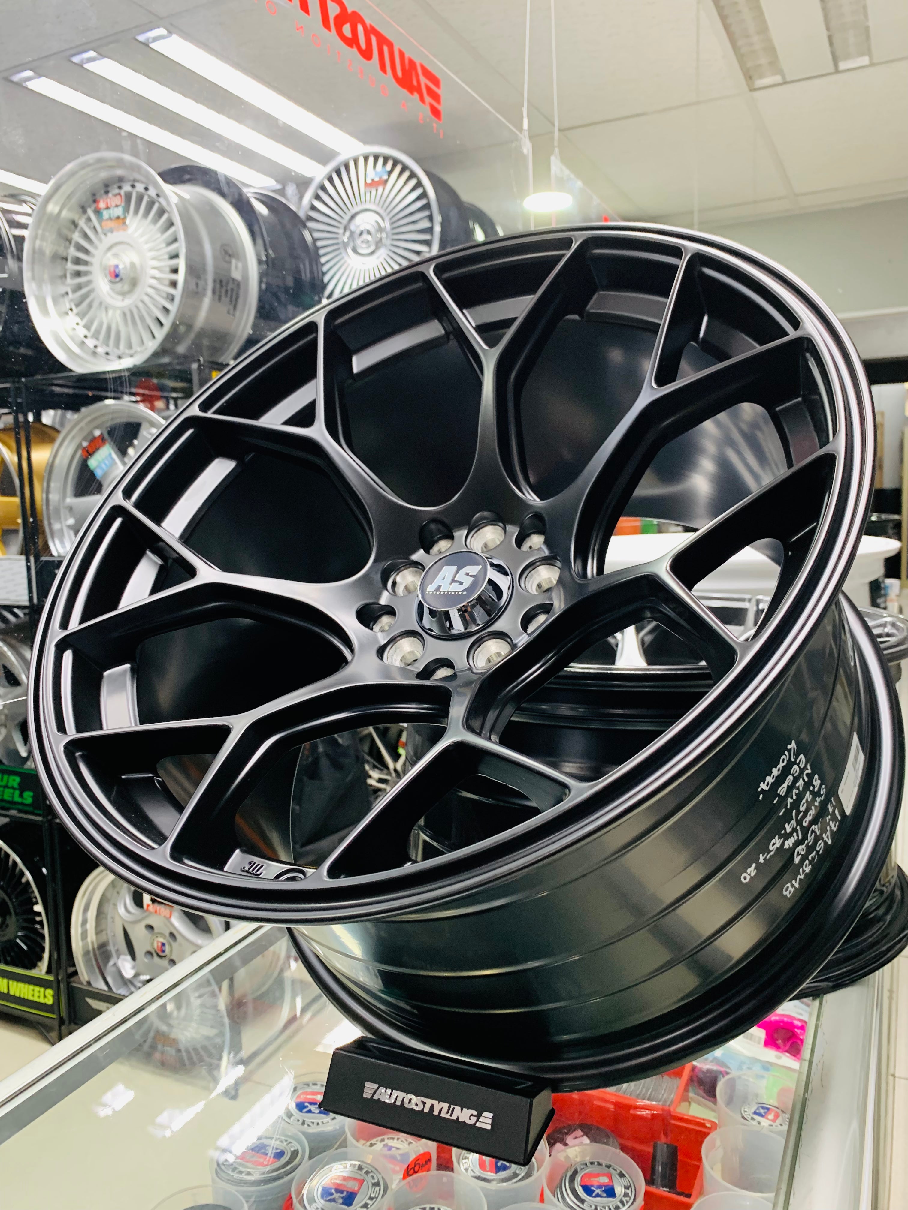 17” AS 28 XXR