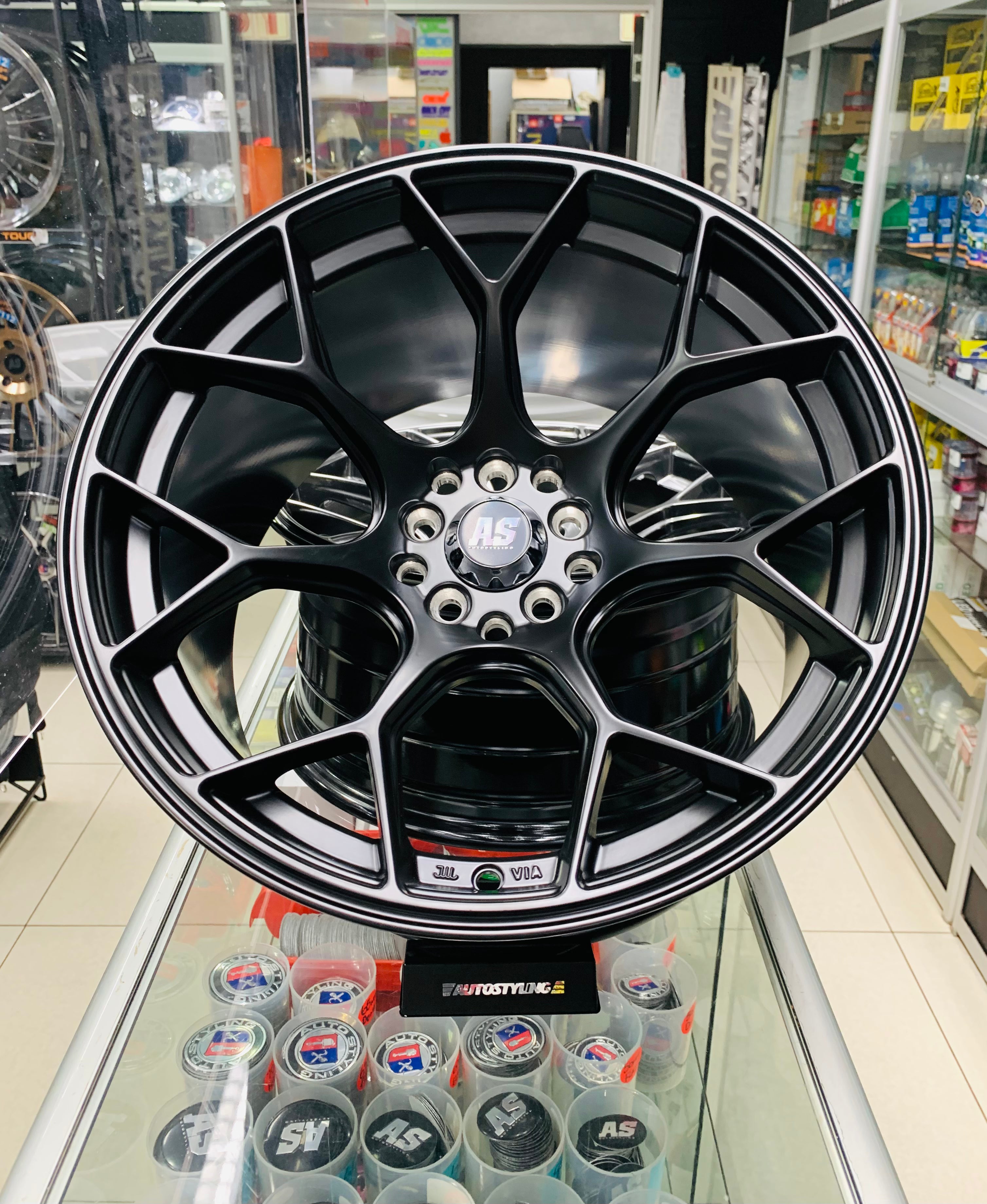 17” AS 28 XXR