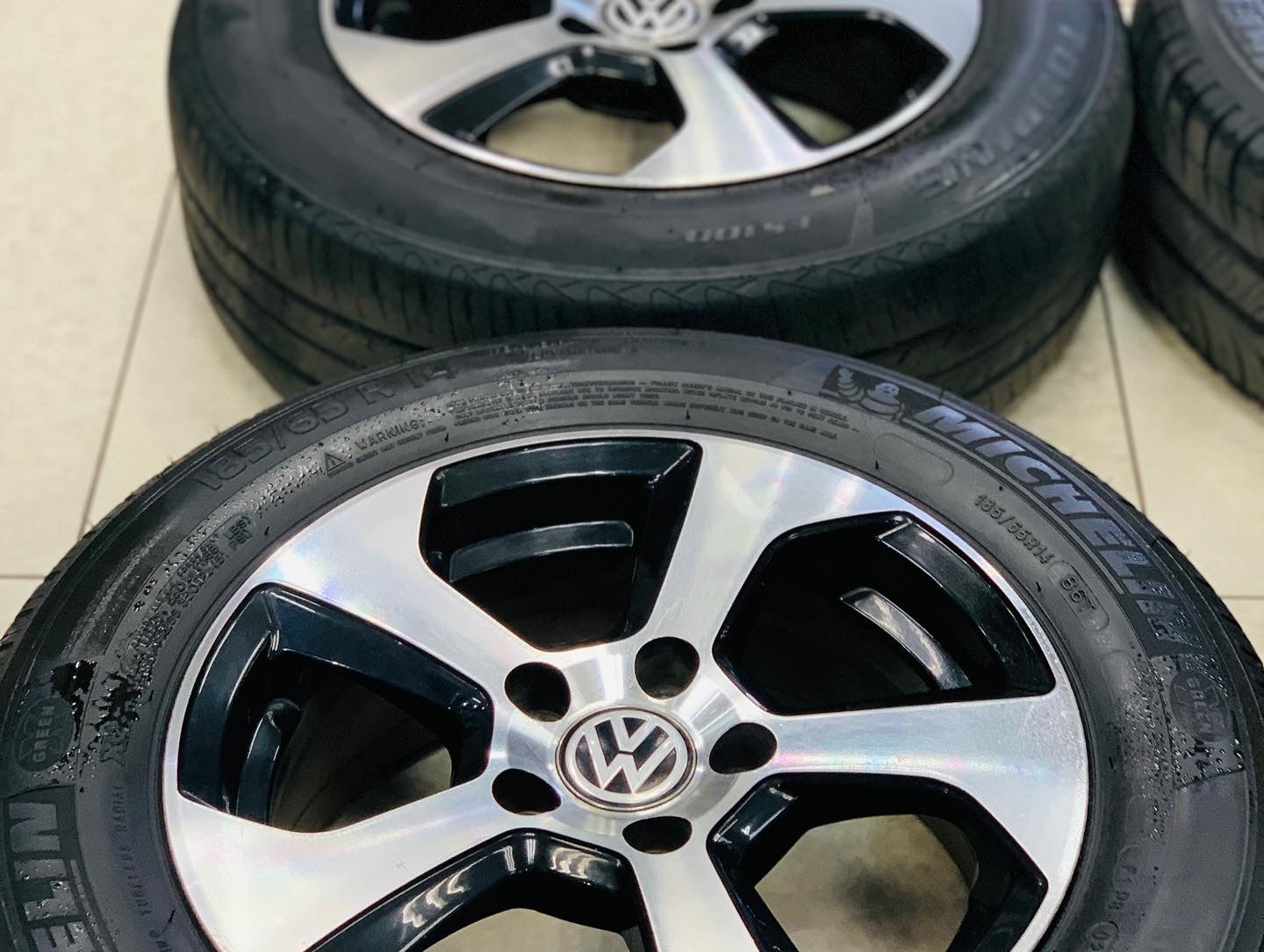 14” POLO 5/100 pre owned mags & tyres