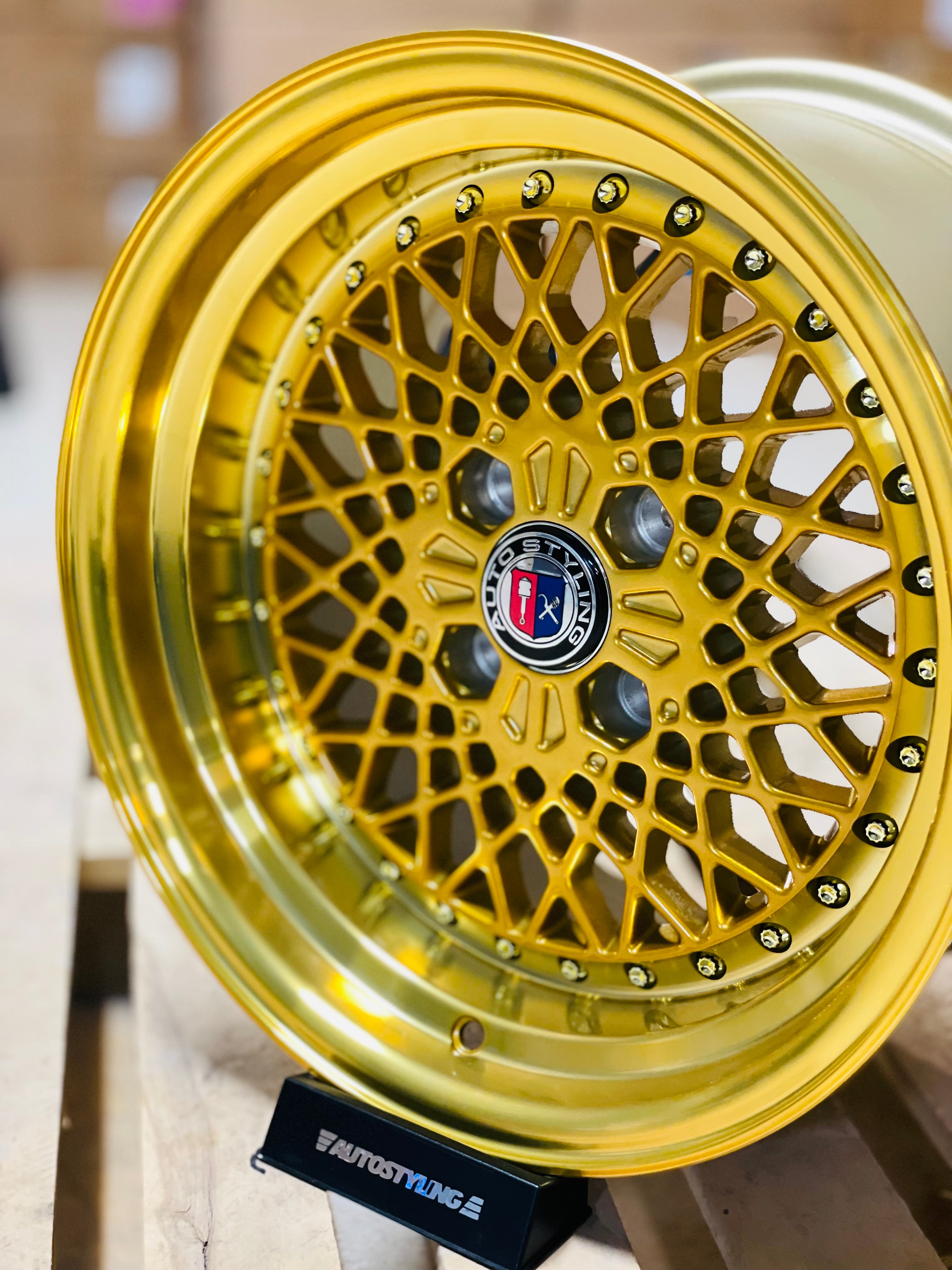 15” As-mesh